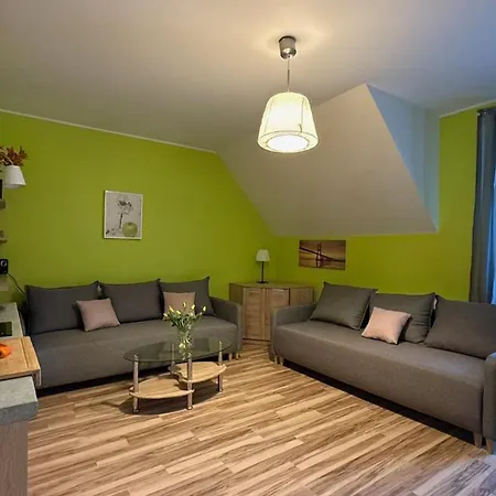 Morskie Przy Plazy Piamola Apartment