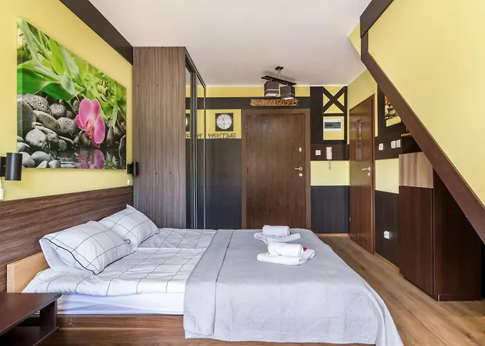 Morskie Przy Plazy Piamola 公寓