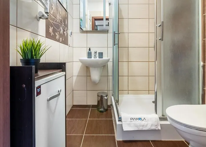 Morskie Przy Plazy Piamola 公寓 *